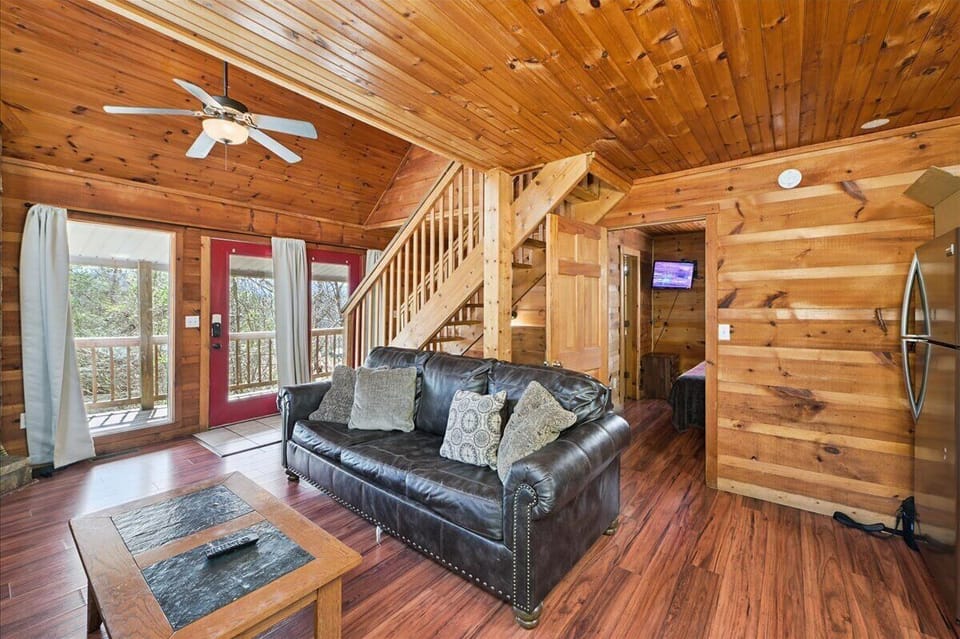 20-Living Room