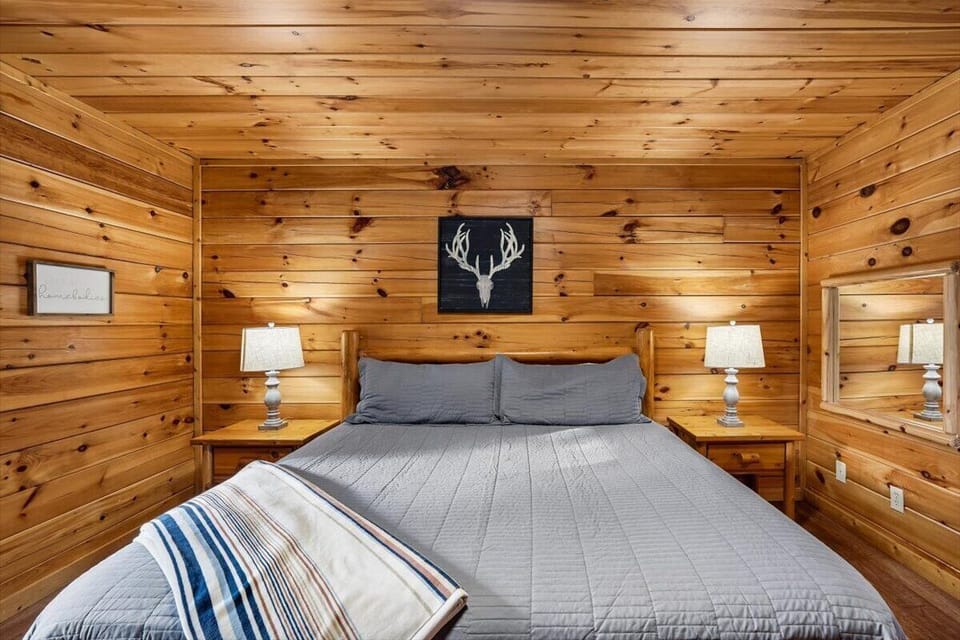 35-Primary Bedroom