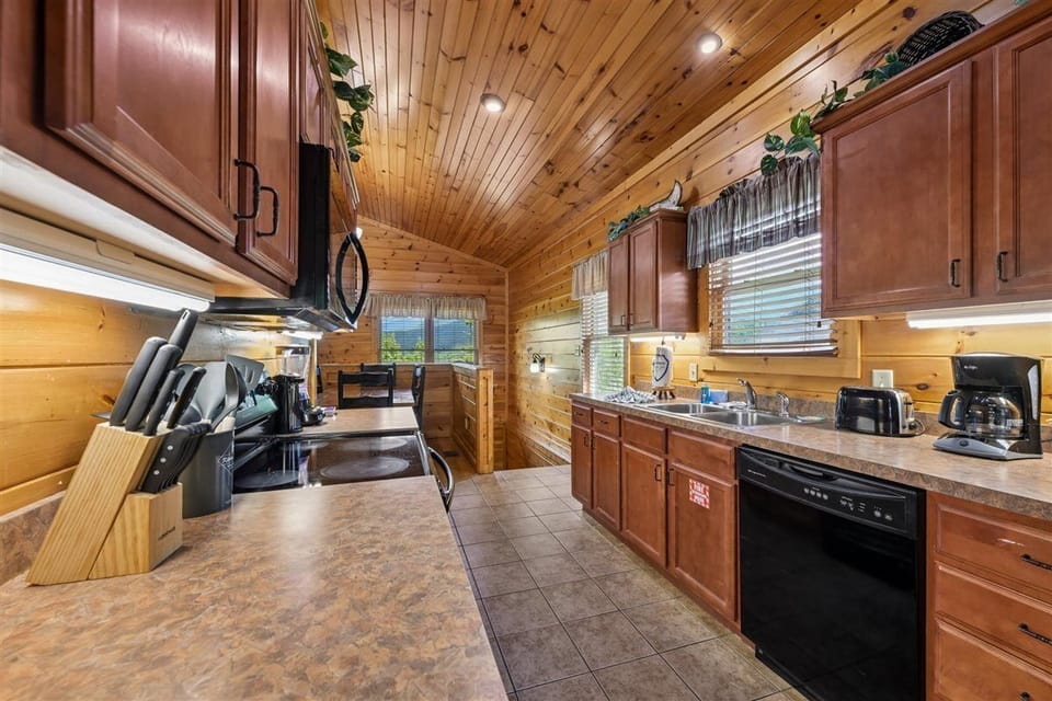 05-Kitchen