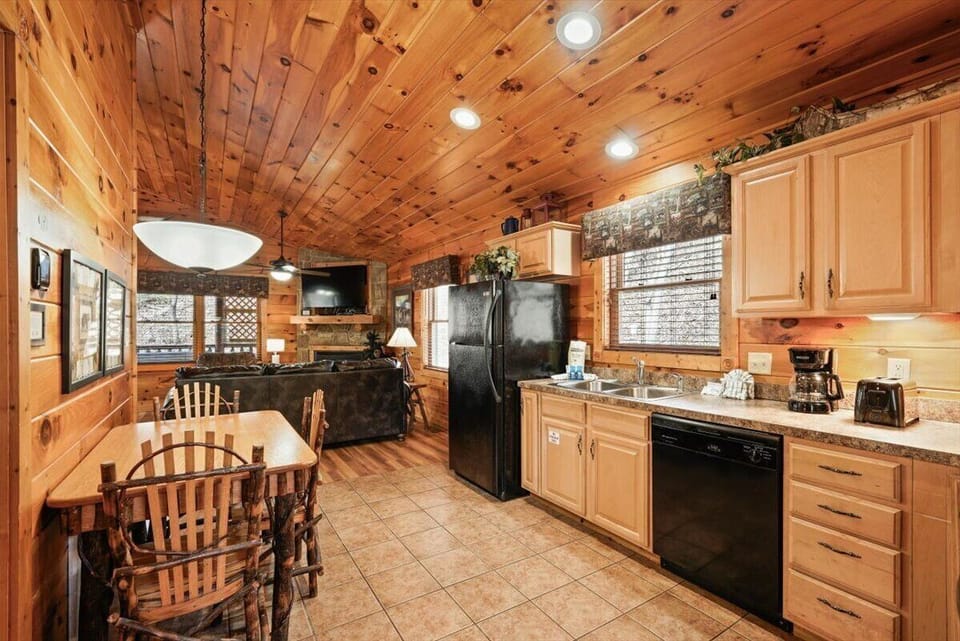18-Kitchen
