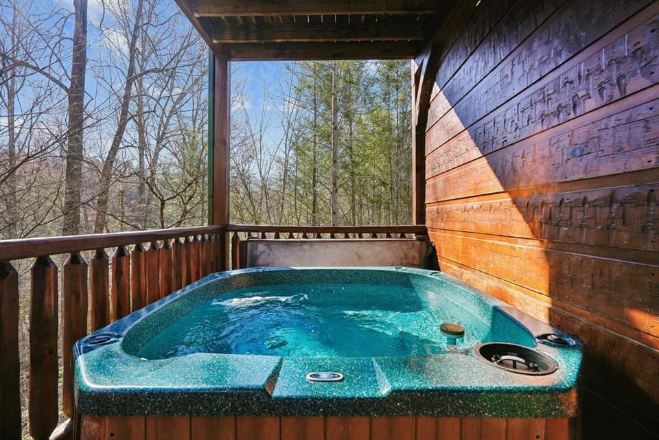 30-Hot Tub