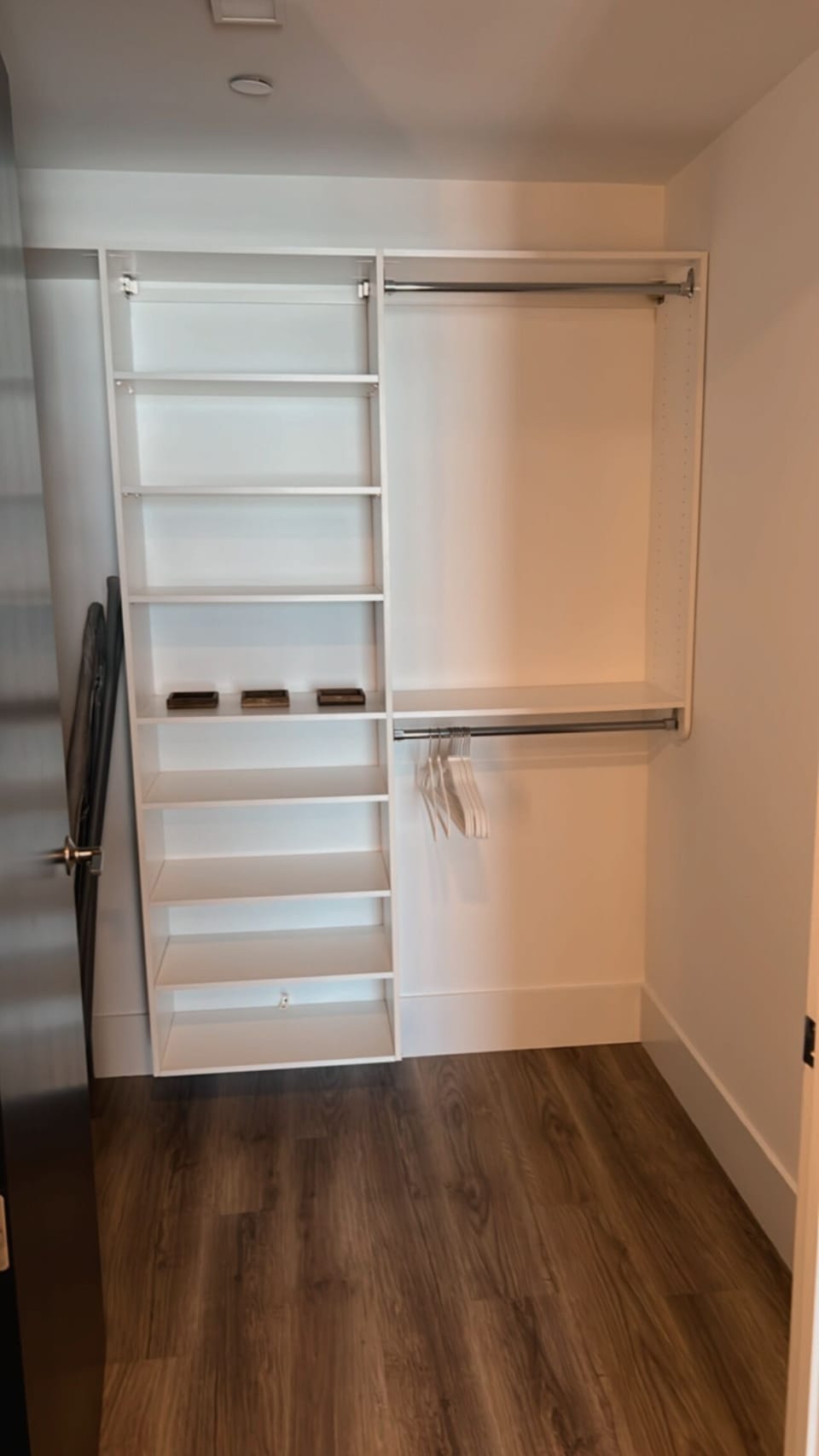 Walking closet