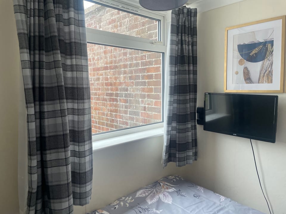 Image 12