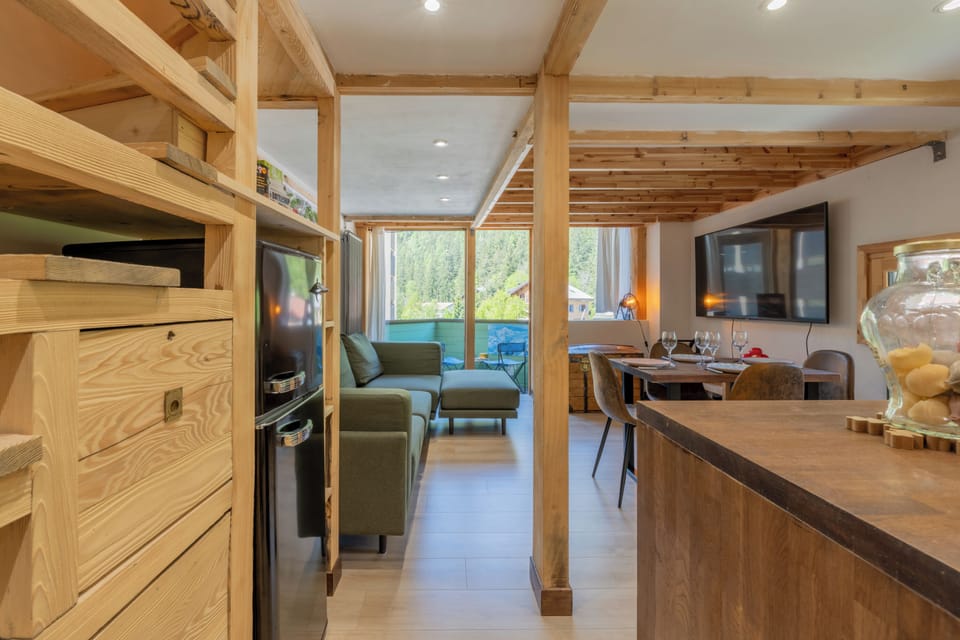 Living and dining room