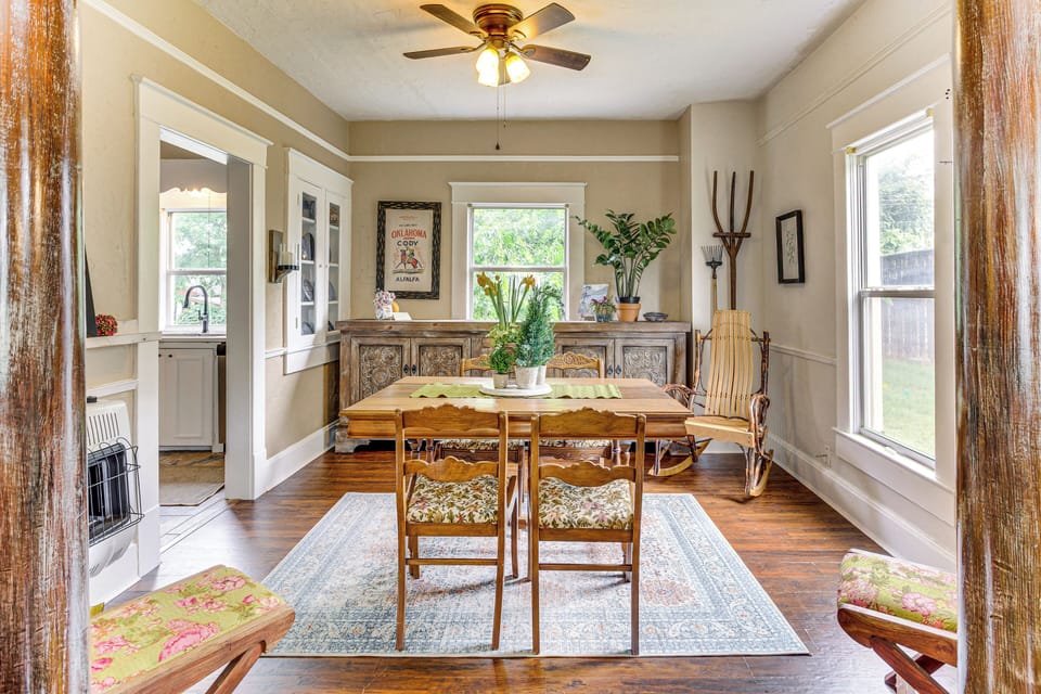 Dining Area | 1st Floor | Dishware/Flatware | Free WiFi