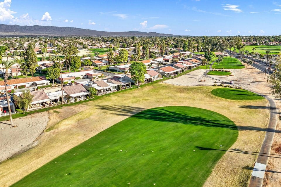 Views Of Country Club Green