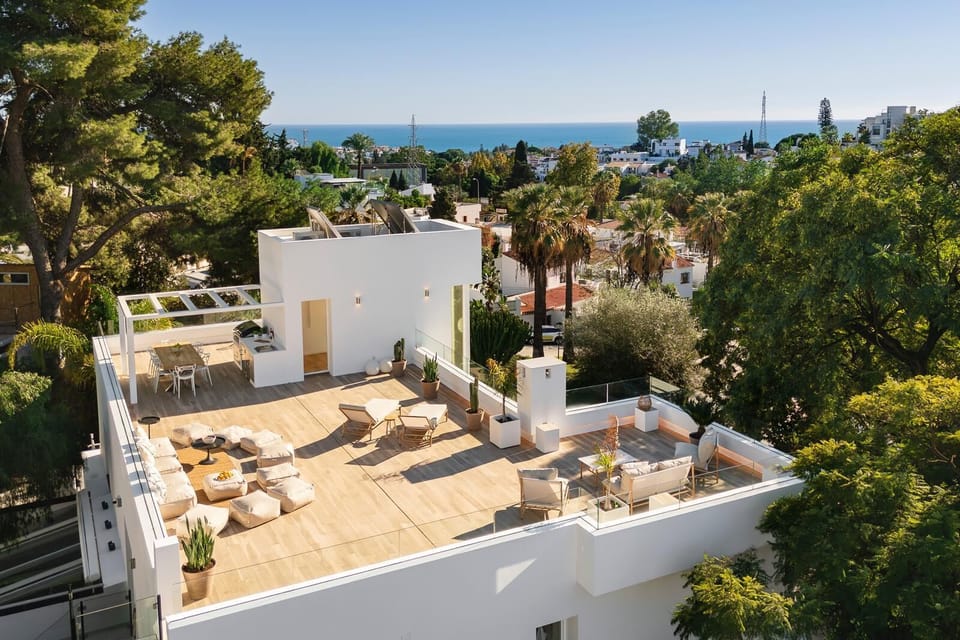 Rooftop kitchen and terrace.