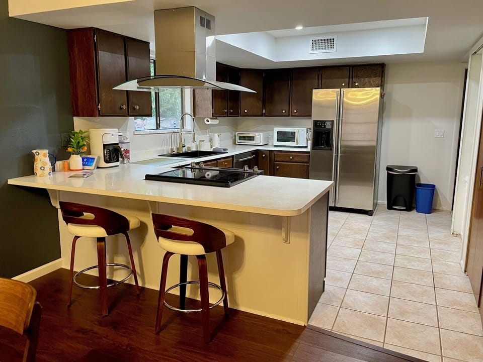 Kitchen ready for your meal preparation.
