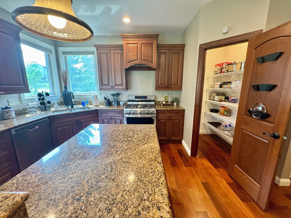 Kitchen with Open Pantry with cooking Appliances - Main Level - Open Floor.