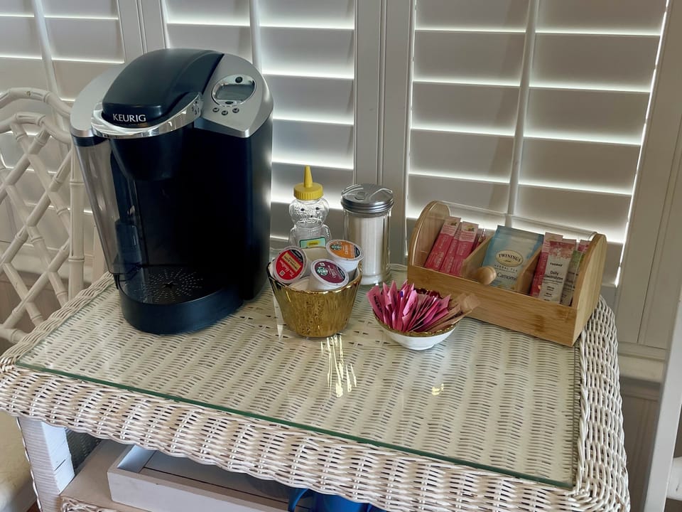 Coffee & hydration bar