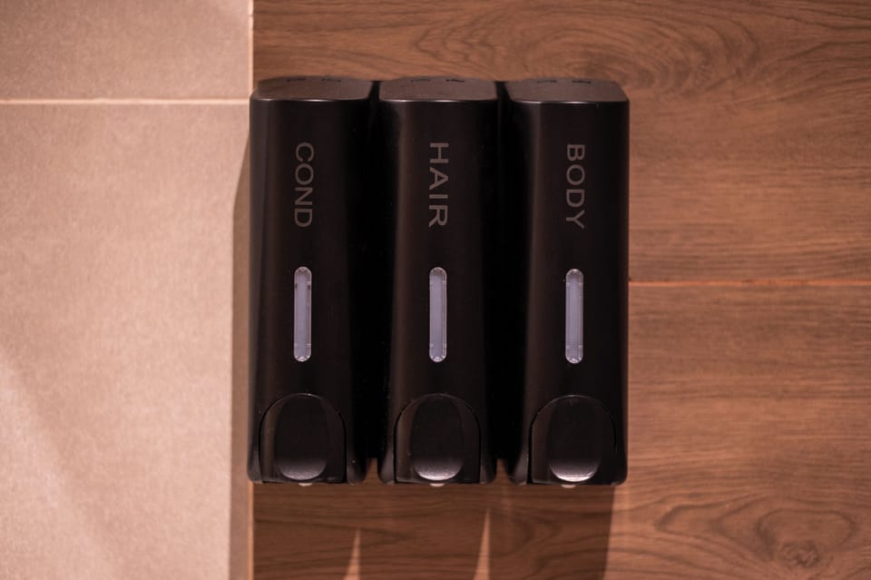 Bathroom amenities