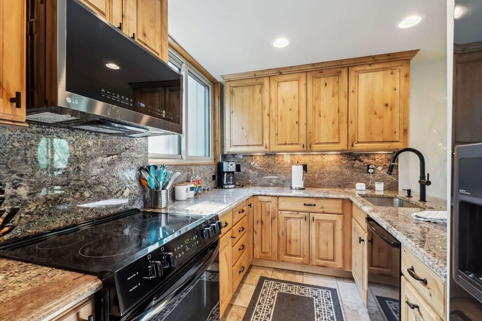 Fully stocked kitchen