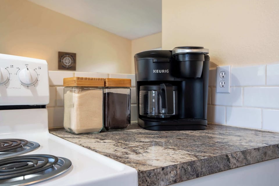Start your mornings right with a fresh brew from our Keurig duo machine, ground or K-Cup, your choice!