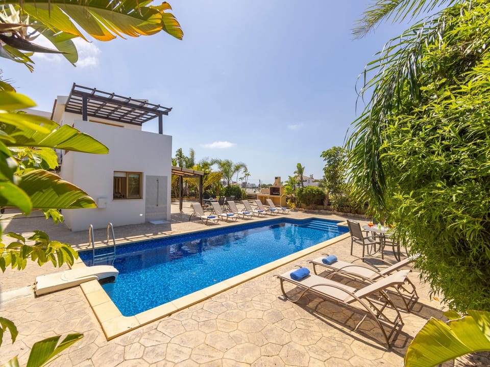 pool area
