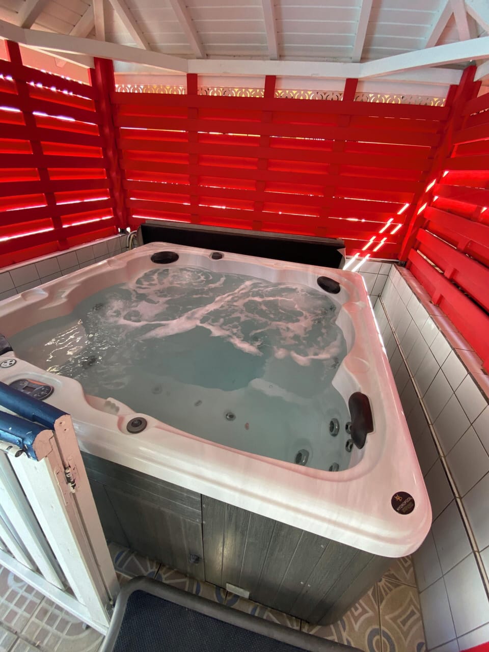 Jacuzzi