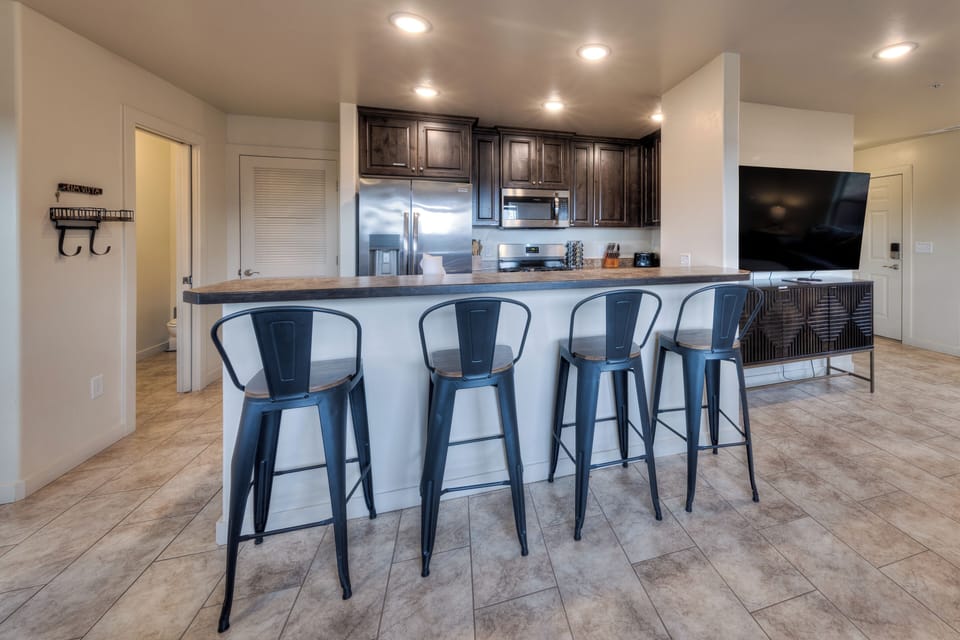 Breakfast Bar