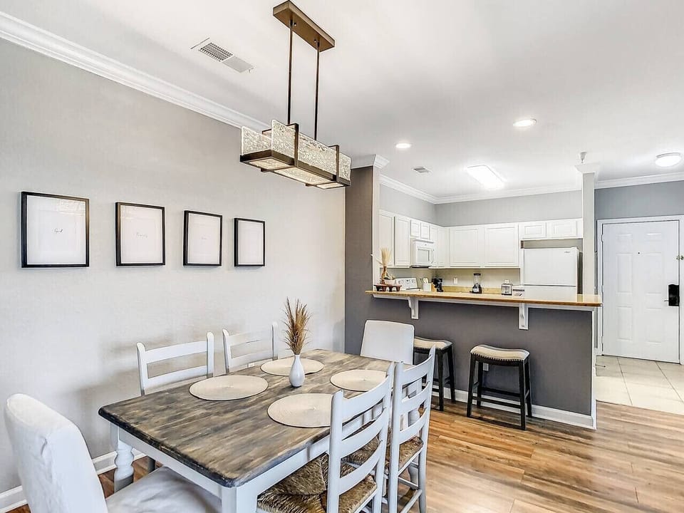 Dining Room #Disney #Parks #kingdom #springs #Vacation #Rental #waterpark #davenport #Kissimmee #Orlando #universal #citywalk #legoland #shortstay #longstay #championsgate #resort #golf #championsgatevacation #tuscana #mediterranean