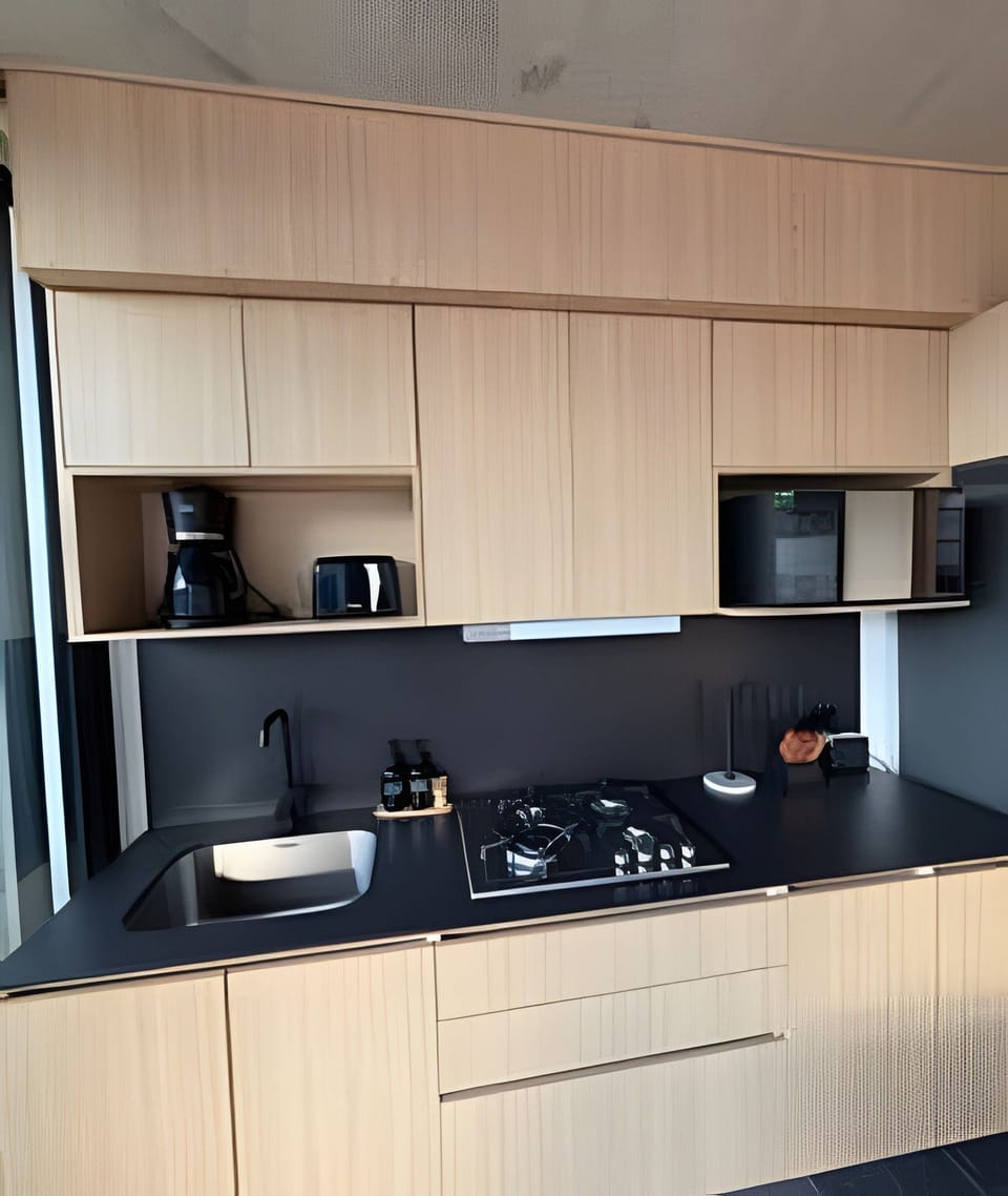 On site,Seating area,Coffee / tea facilities,Area and facilities,Kitchen or kitchenette