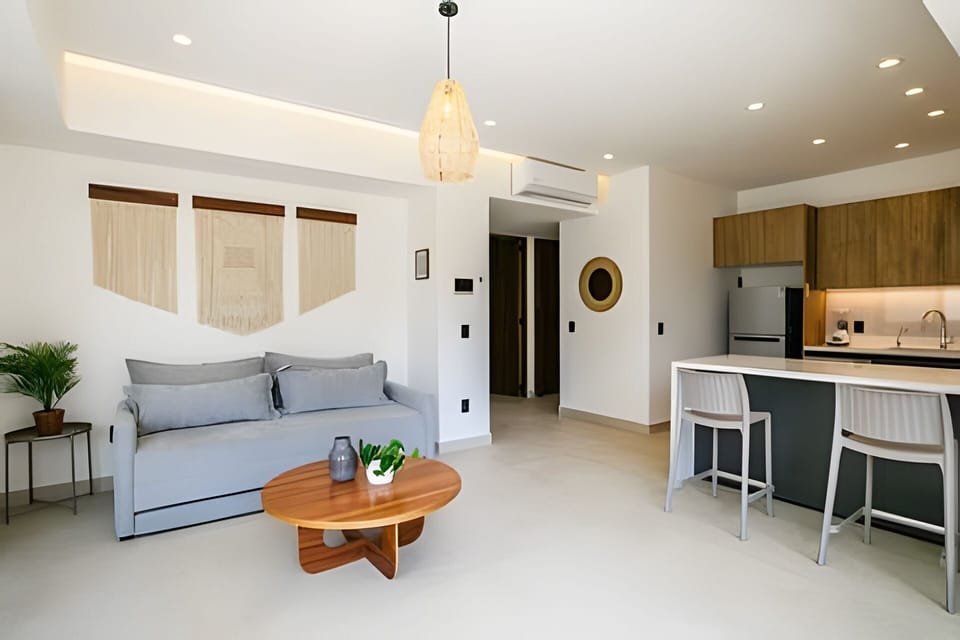 On site,Seating area,Coffee / tea facilities,Area and facilities,Kitchen or kitchenette,Decorative detail,Living Room,Location,View(from property / room)
