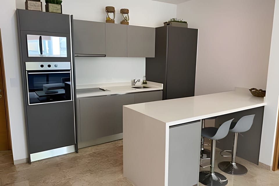 On site,Seating area,Coffee / tea facilities,Area and facilities,Kitchen or kitchenette,Decorative detail,Location,View(from property / room)