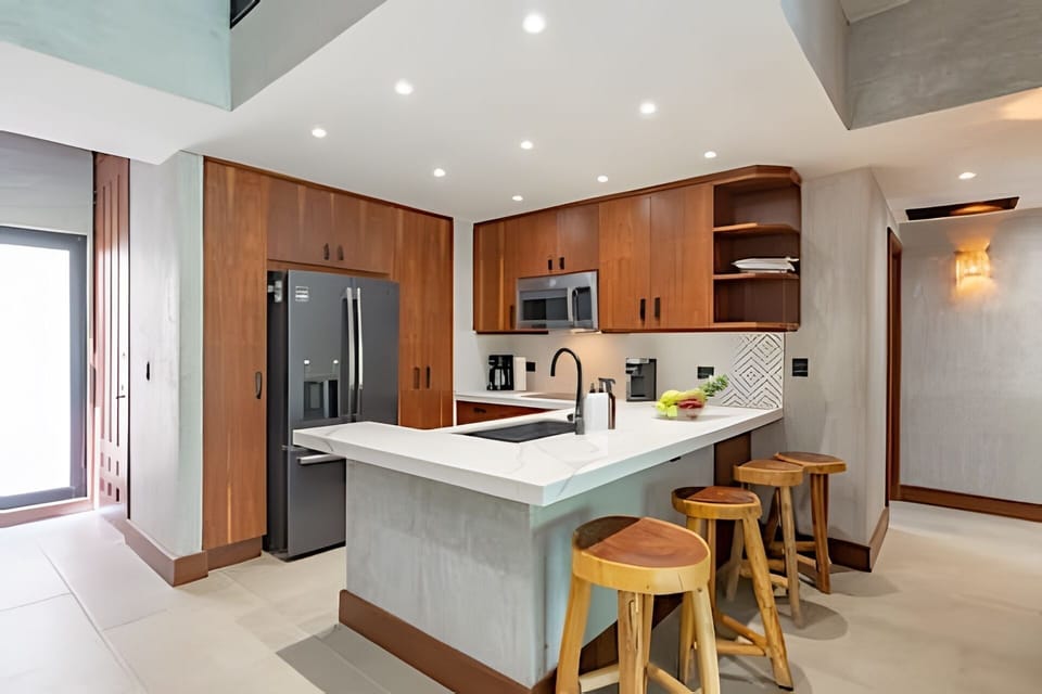 On site,Seating area,Coffee / tea facilities,Area and facilities,Kitchen or kitchenette,Decorative detail,Location,View(from property / room)
