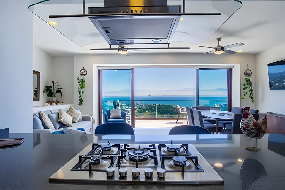 On site,Seating area,Coffee / tea facilities,Area and facilities,Kitchen or kitchenette,Balcony / Terrace,Photo of the whole room,Natural landscape,Patio,Living Room,View(from property / room),Garden view