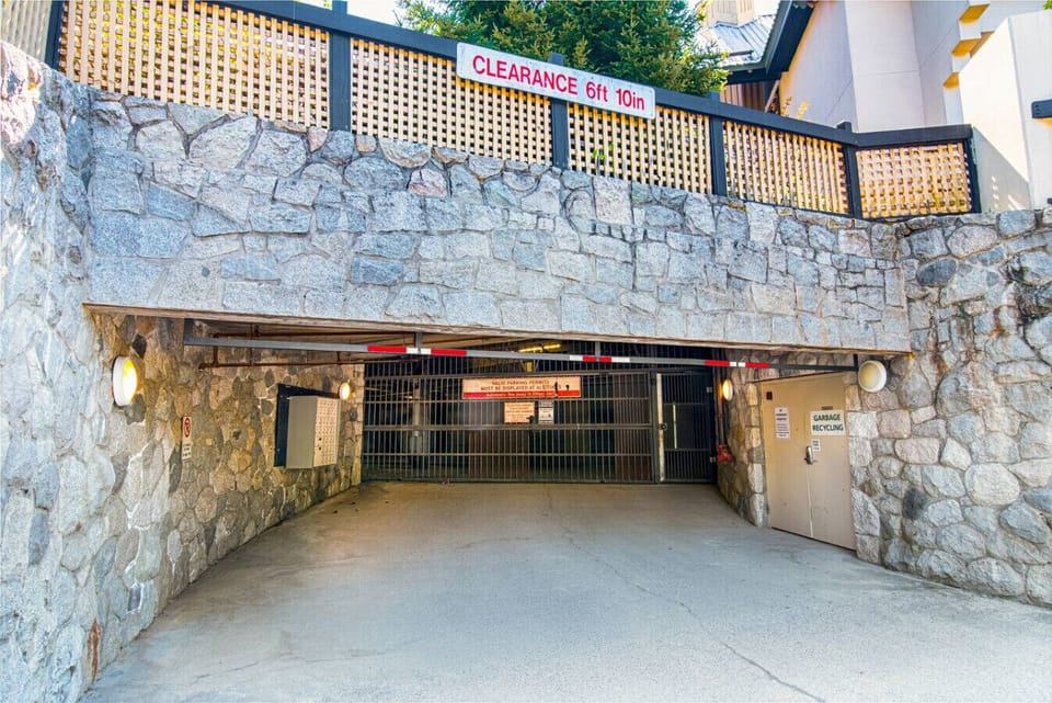 Safe underground parking with a 6`10` height clearance.