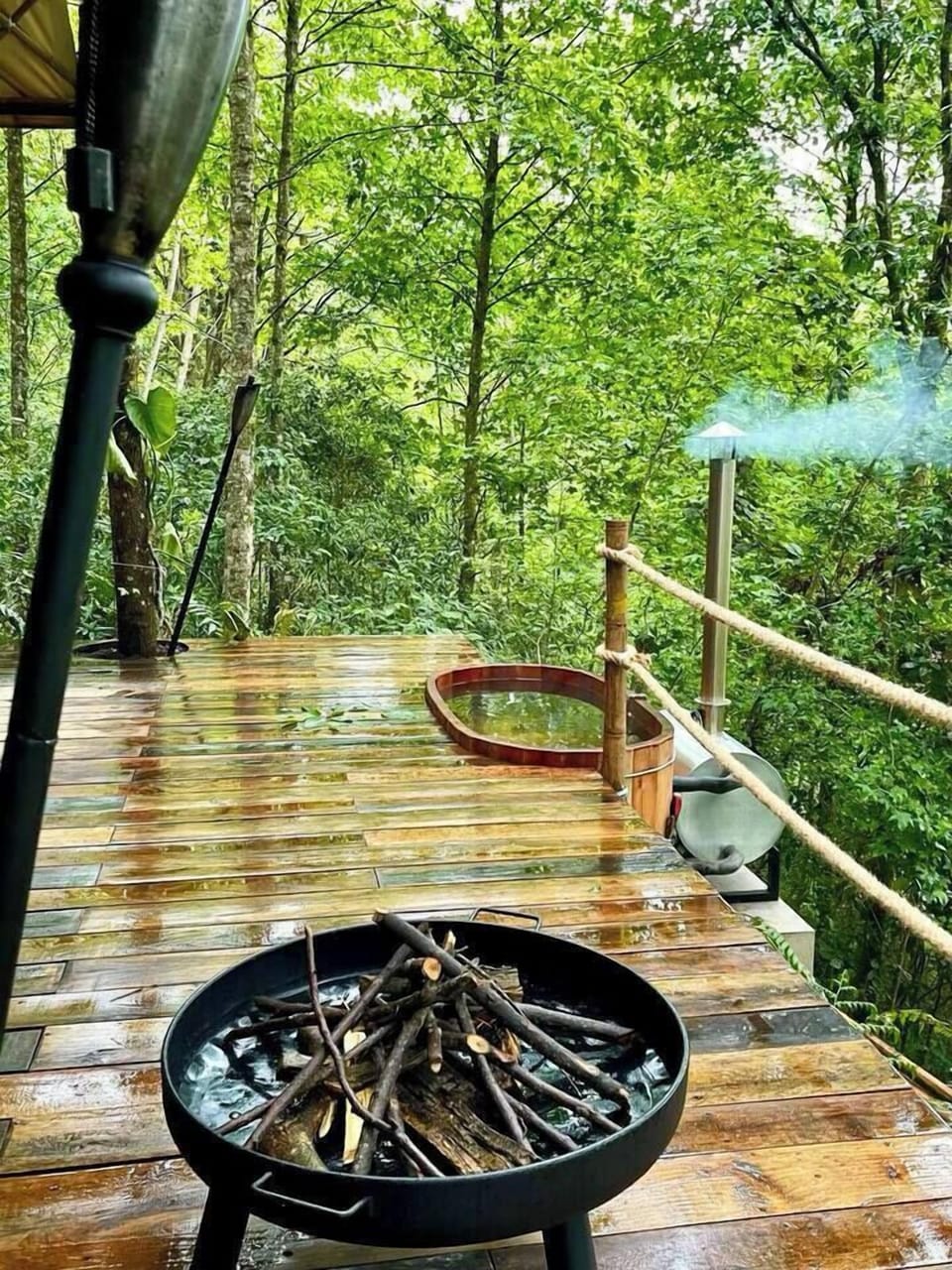 Jacuzzi