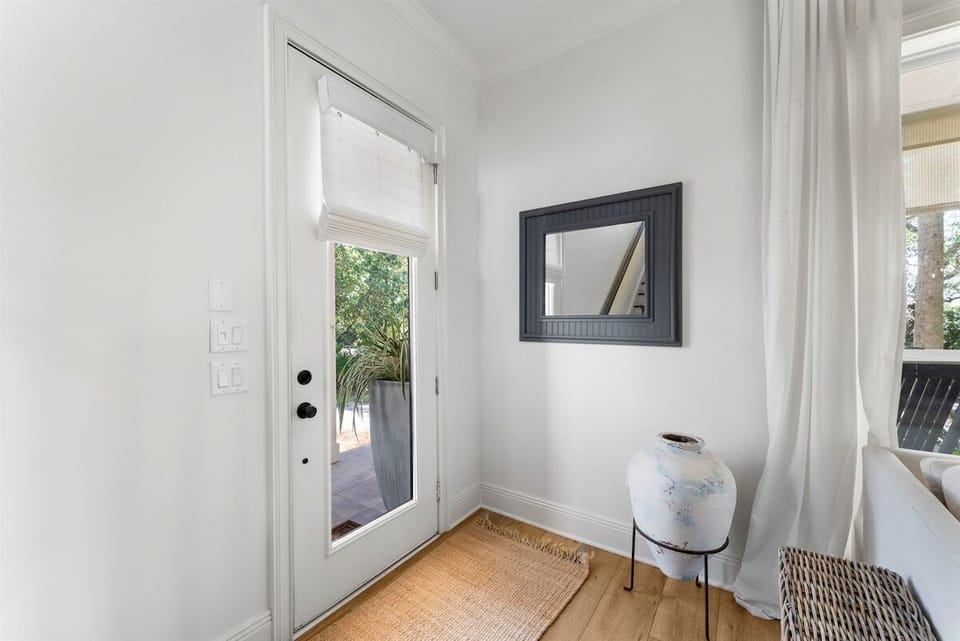Entry way