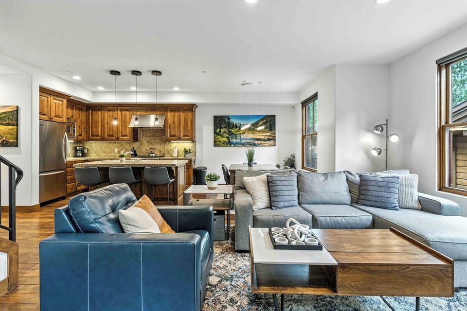 Open Concept Living/Dining/Kitchen
