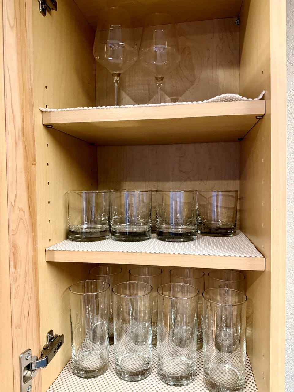 Very well stocked kitchen with all the extras