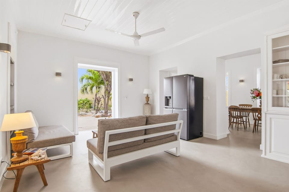 Heritage City Villa – Living Room