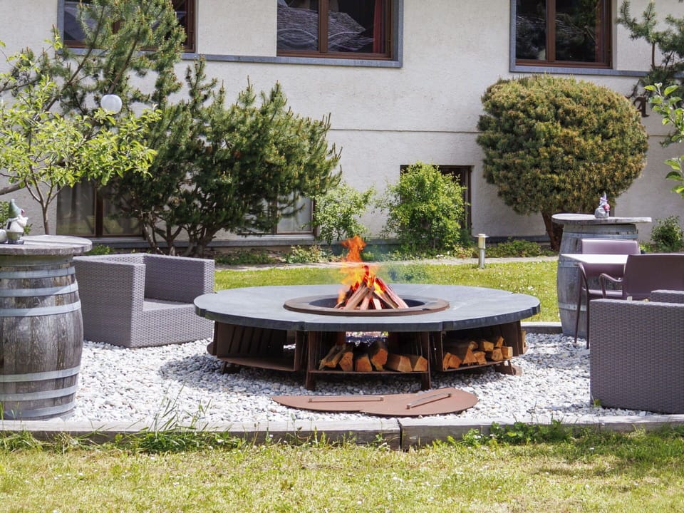 Home, Cottage, Garden, Estate, Yard, Villa, Farmhouse, Mountain Village