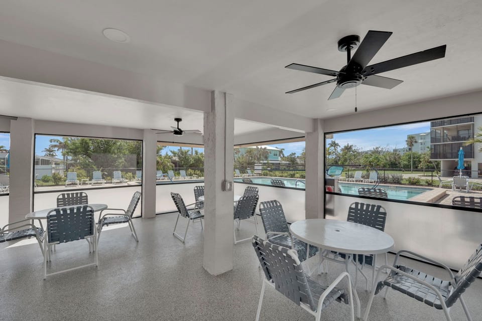 Gather with friends at Fairview Isles