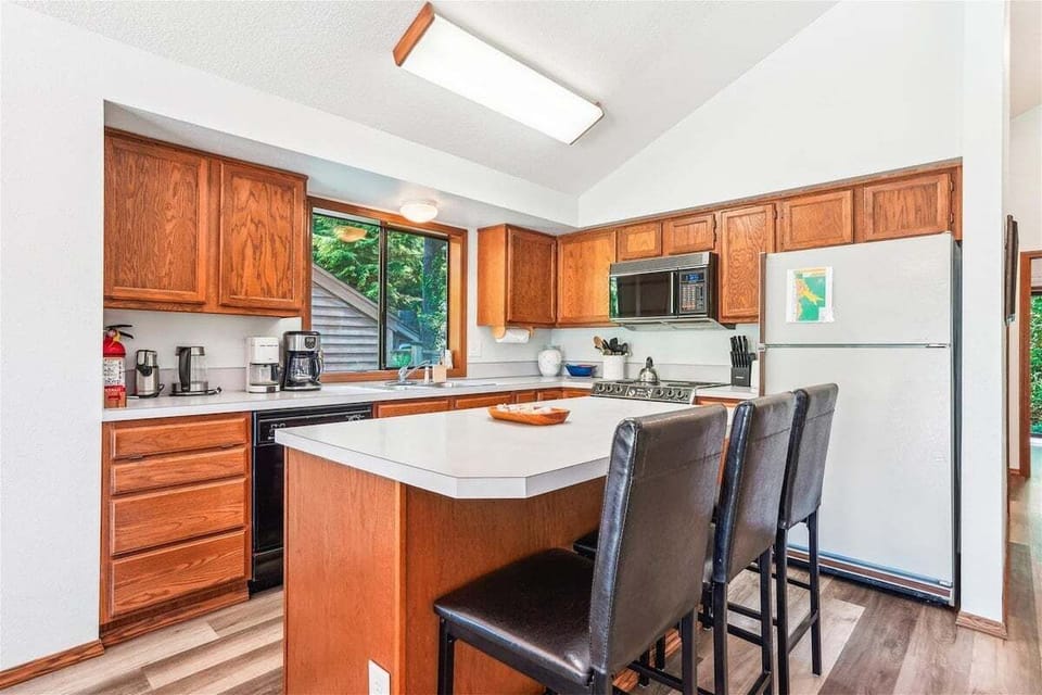 Kitchen at Sandcastle Spirit