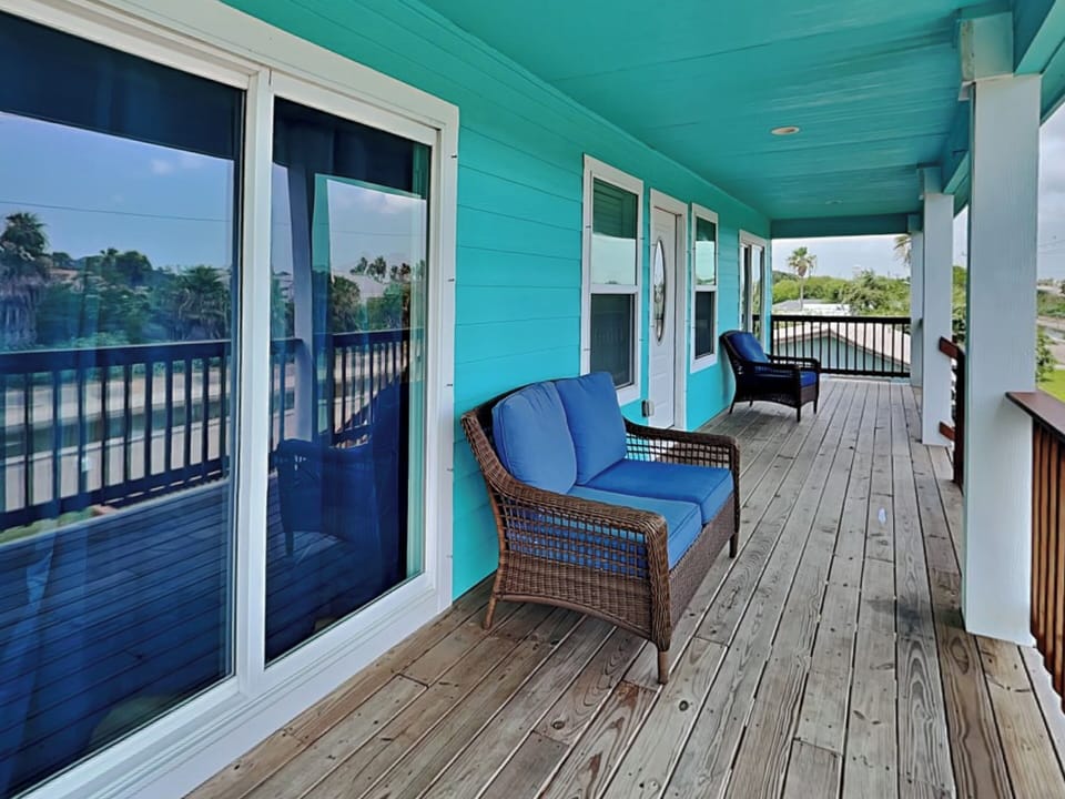 Covered Back Patio