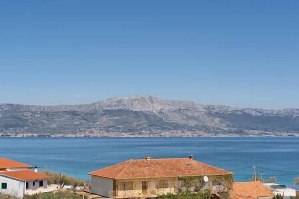 361a7e2d-e462-4101-a058-5aa603593aa3