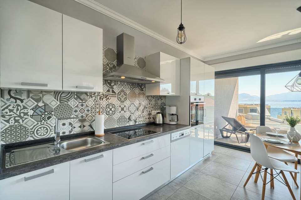 Kitchen (2)