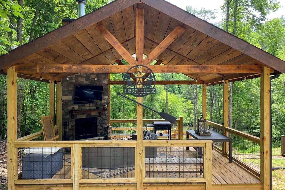 Furnished Gazebo