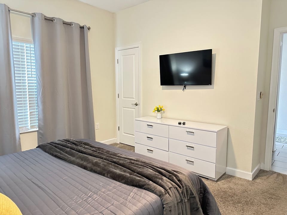 BedroomHD7