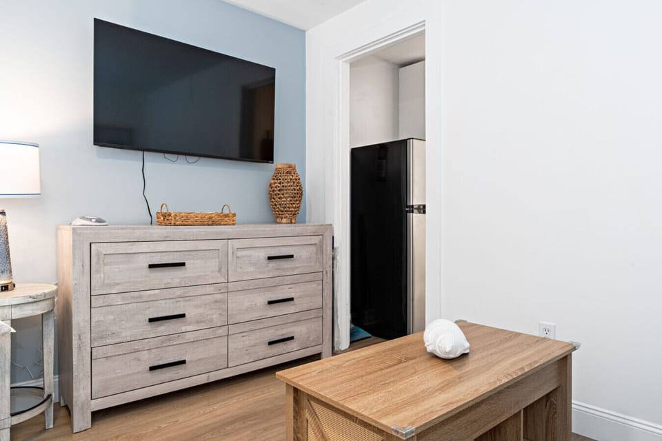 Unit 5 - Bedroom area