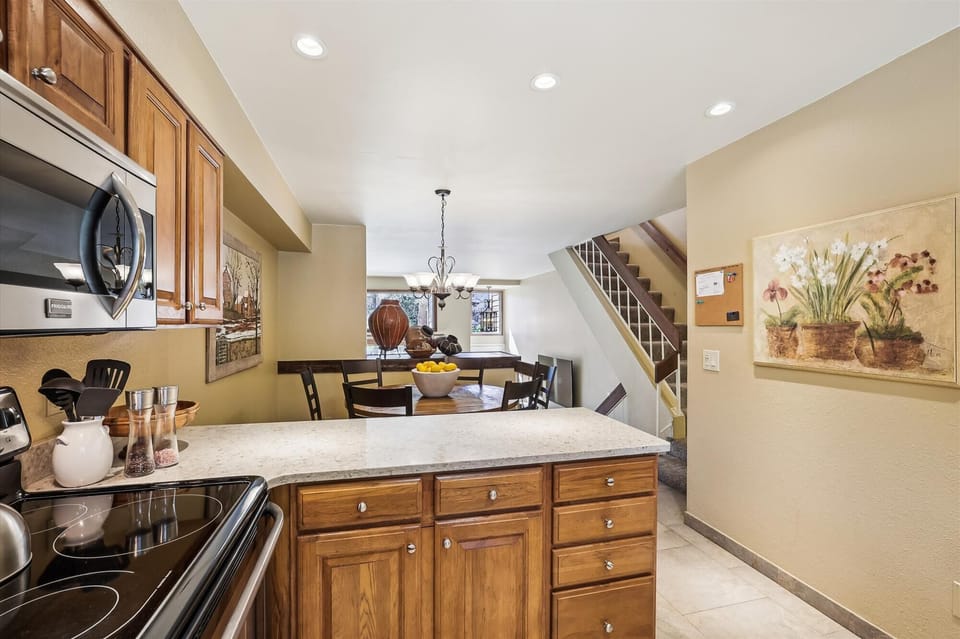 Kitchen - Cedars 3, Breckenridge Vacation Rental