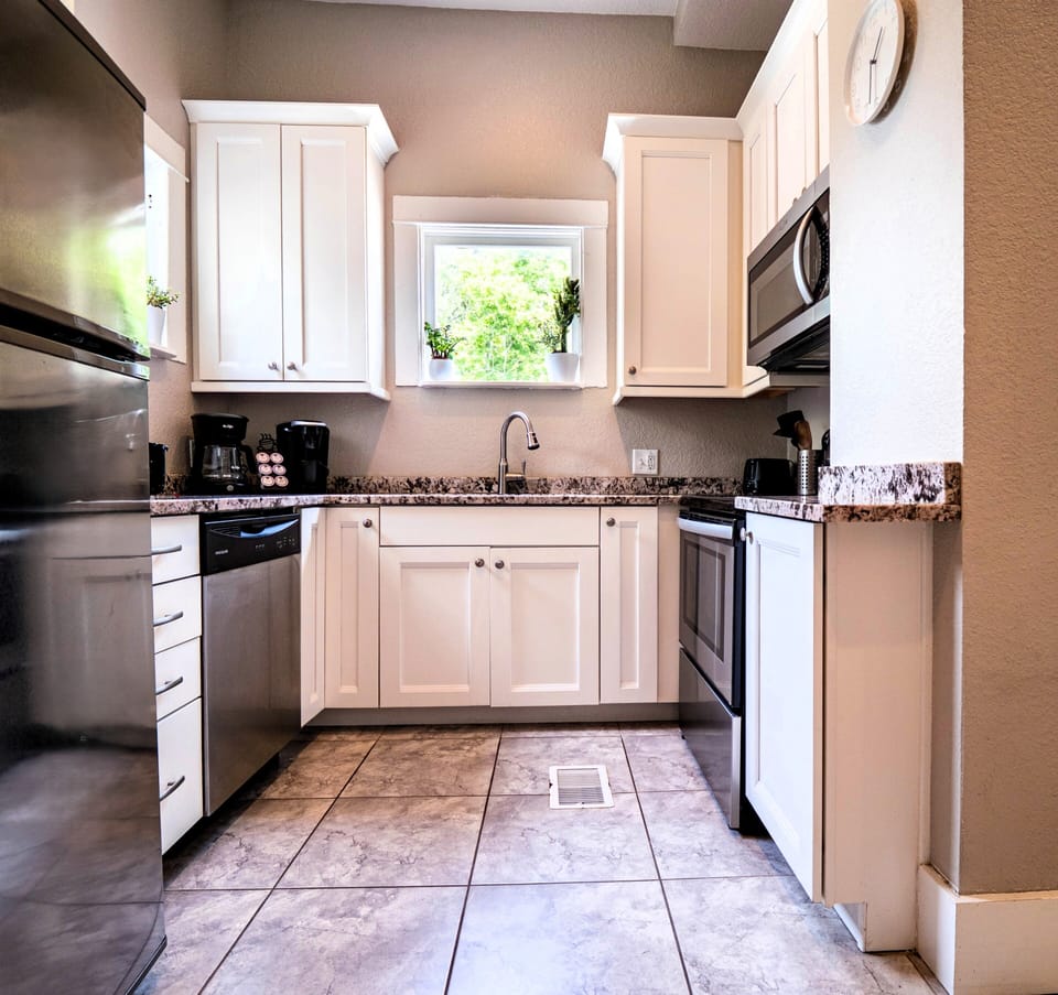 Kitchen, fully stocked, dishwasher, microwave, Keurig and drip coffee