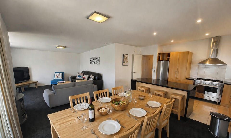Enjoy your own home cooking in the open plan living