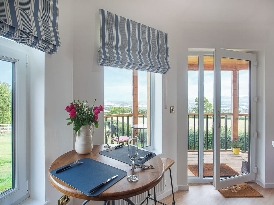 Dining Area | The Nest - Sibrwd Y Coed, Abergele