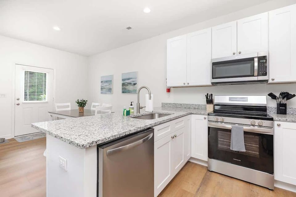 Our kitchens are fully equipped with all of the supplies needed to cook a delicious meal including all kitchen utensils, plates, bowls, wine glasses cutting boards, mixing bowls, baking sheets and pyrex baking dish.