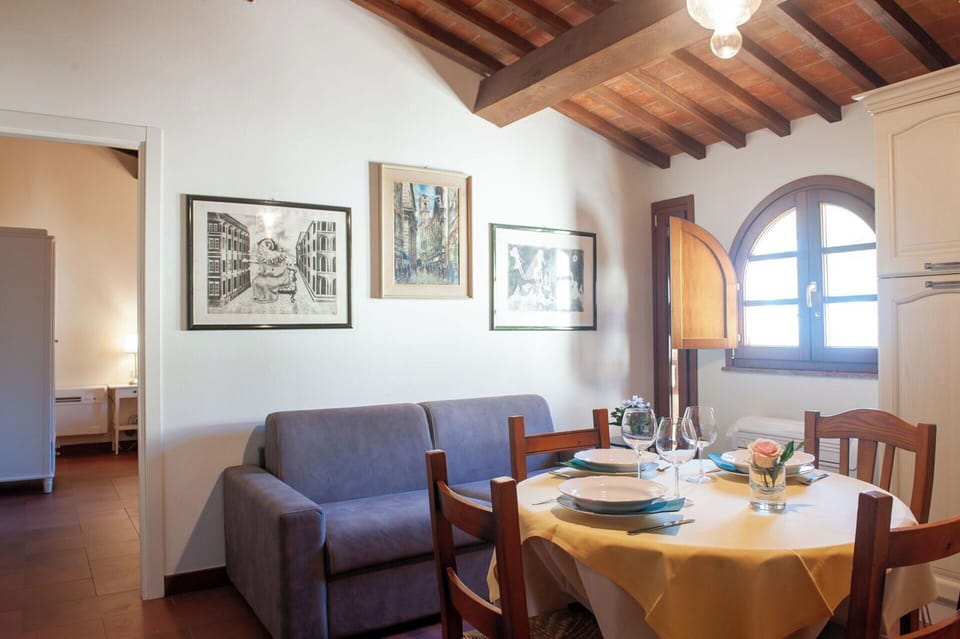 Autumn, Dining Room, Spring, Summer