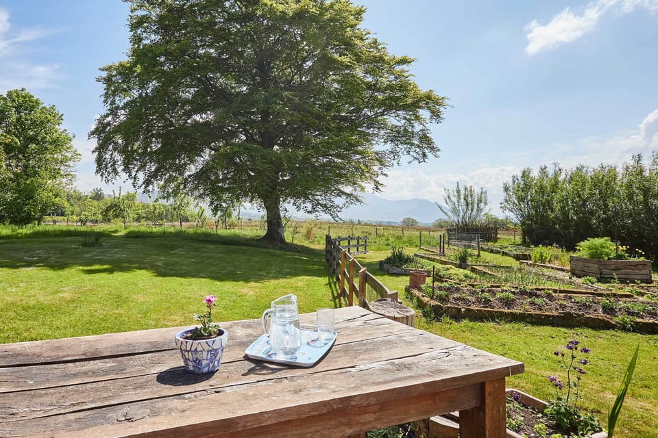 Lowmoor, Bothel - Host & Stay