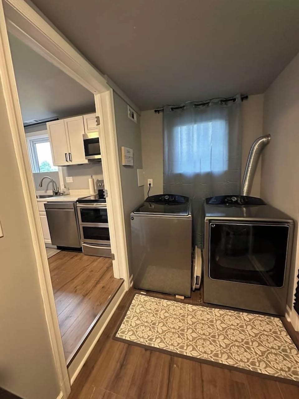 Full size washer and dryer in unit detergent provided
