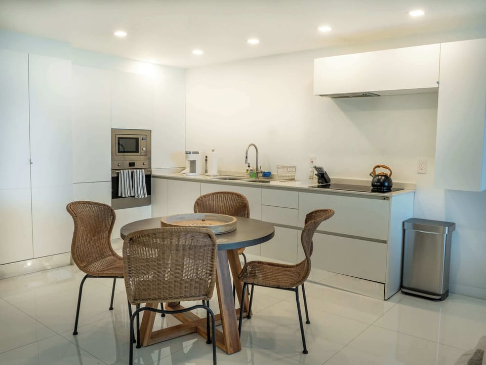 Kitchen and dining area
